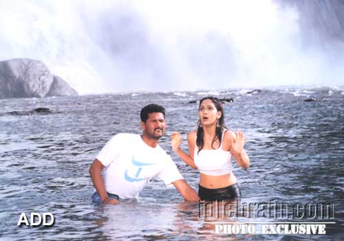 andaru Dongale Dorikithe