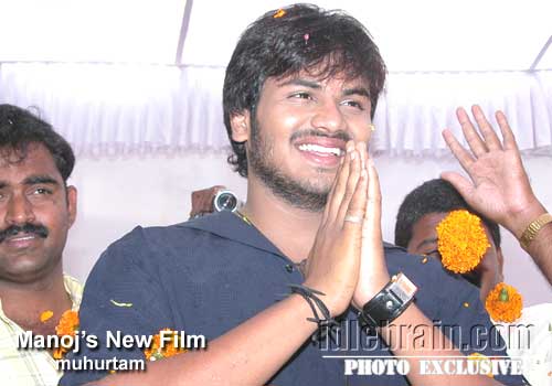 manoj debut