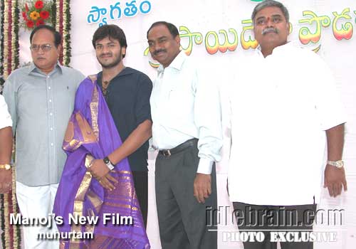 manoj debut