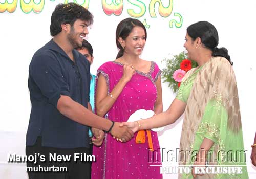 manoj debut
