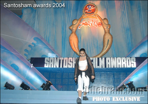 santosham film award