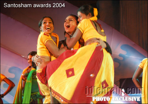 santosham film award