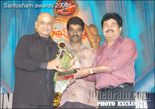 santosham film award