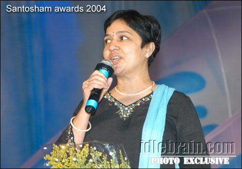 santosham film award
