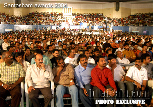 santosham film award
