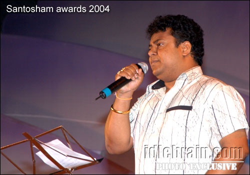 santosham film award