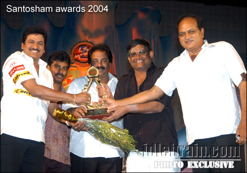 santosham film award