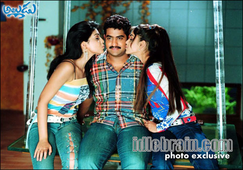 naa alludu