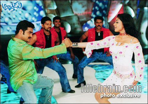naa alludu