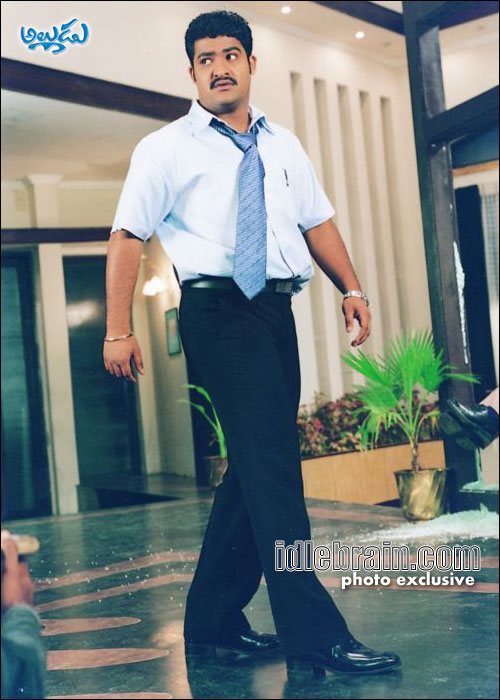 naa alludu