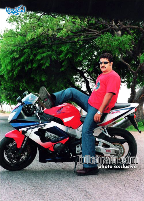 naa alludu