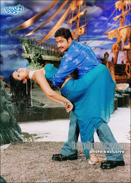 naa alludu