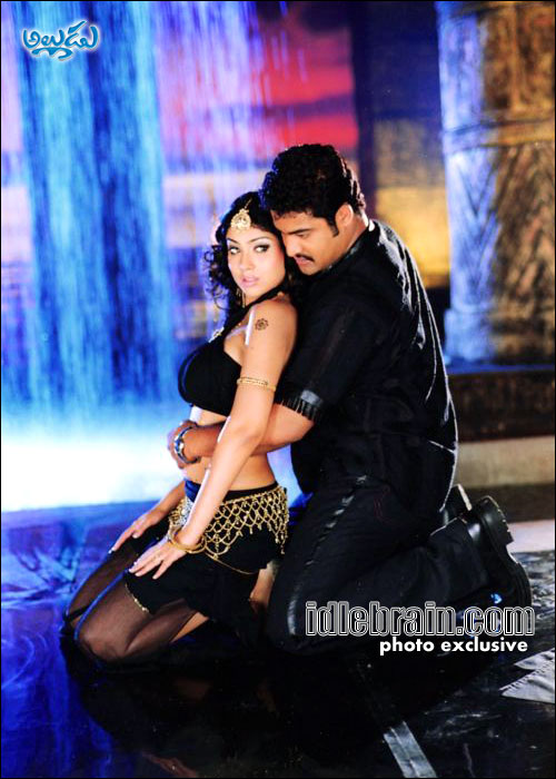 naa alludu
