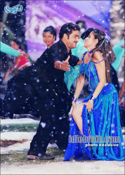 naa alludu
