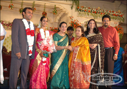 Laya marriage
