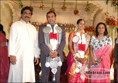 Laya marriage