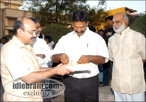 amma cheppindi