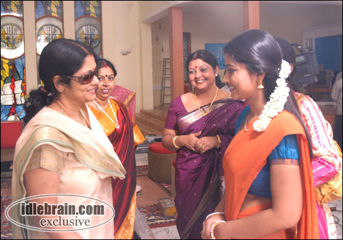 Manasu Palike Mouna Ragam