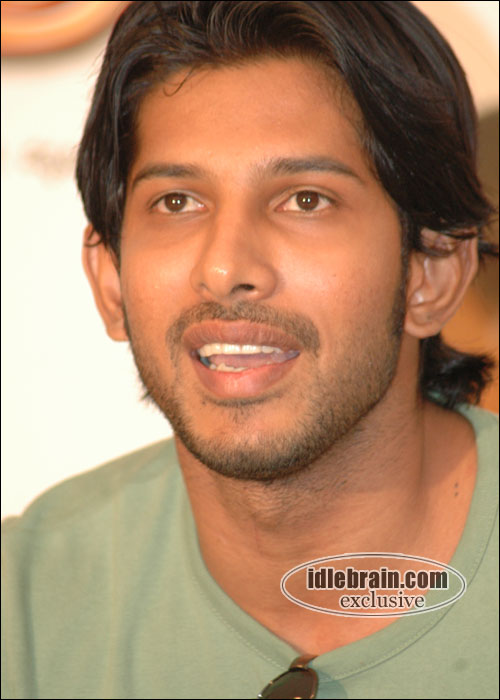 Oka Vichitram