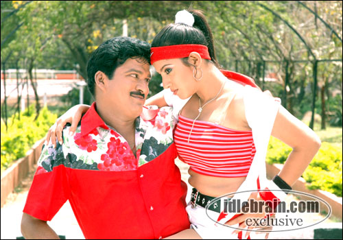 iddaru athala muddula alludu