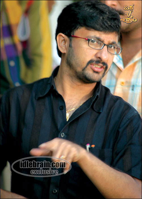 oka vichitram working stills
