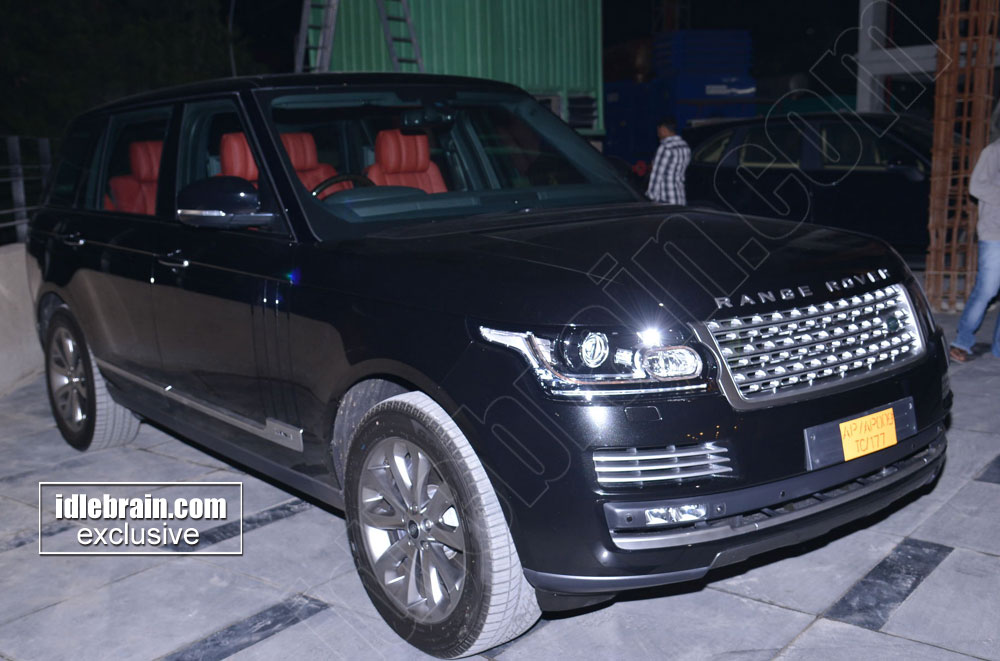 ramcharan-rangerover4.jpg
