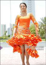 Trisha (from Allari Bullodu)