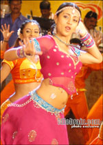 Trisha (from Allari Bullodu)