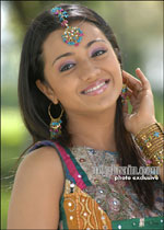 Trisha (from Allari Bullodu)