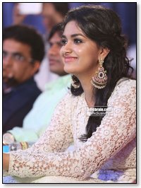 Keerthi Suresh (aka) Keerthy Suresh photos stills & images