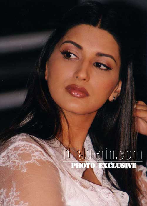 Sonali Bendre Video Sex - Sonali Bendre | Bollywood News, Gossips & Rumours