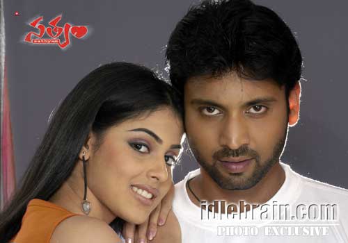 Satyam - Sumanth, Genelia