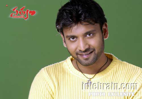 Satyam - Sumanth, Genelia