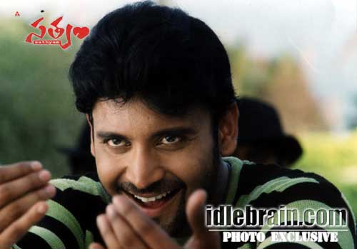 Satyam - Sumanth, Genelia