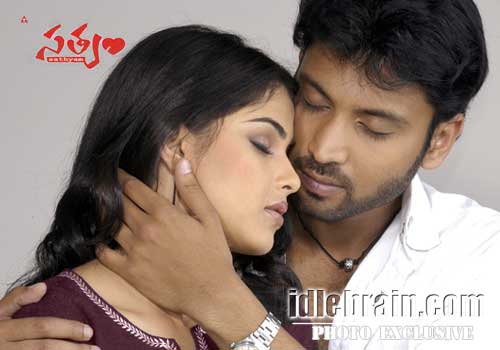 Satyam - Sumanth, Genelia