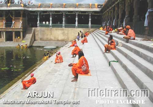 Madhura Meenakshi Temple set