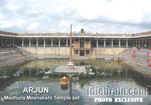 Madhura Meenakshi Temple set