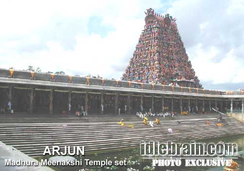 Madhura Meenakshi Temple set