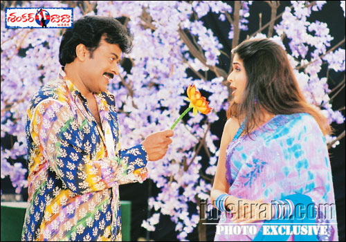 Chiranjeevi - shankardada mbbs