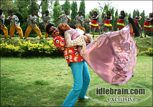 iddaru athala muddula alludu