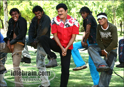 iddaru athala muddula alludu