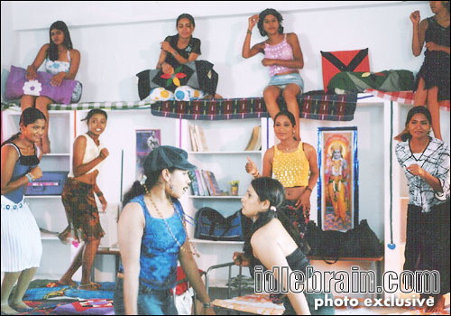 Rambha Neeku Irvasi Naaku