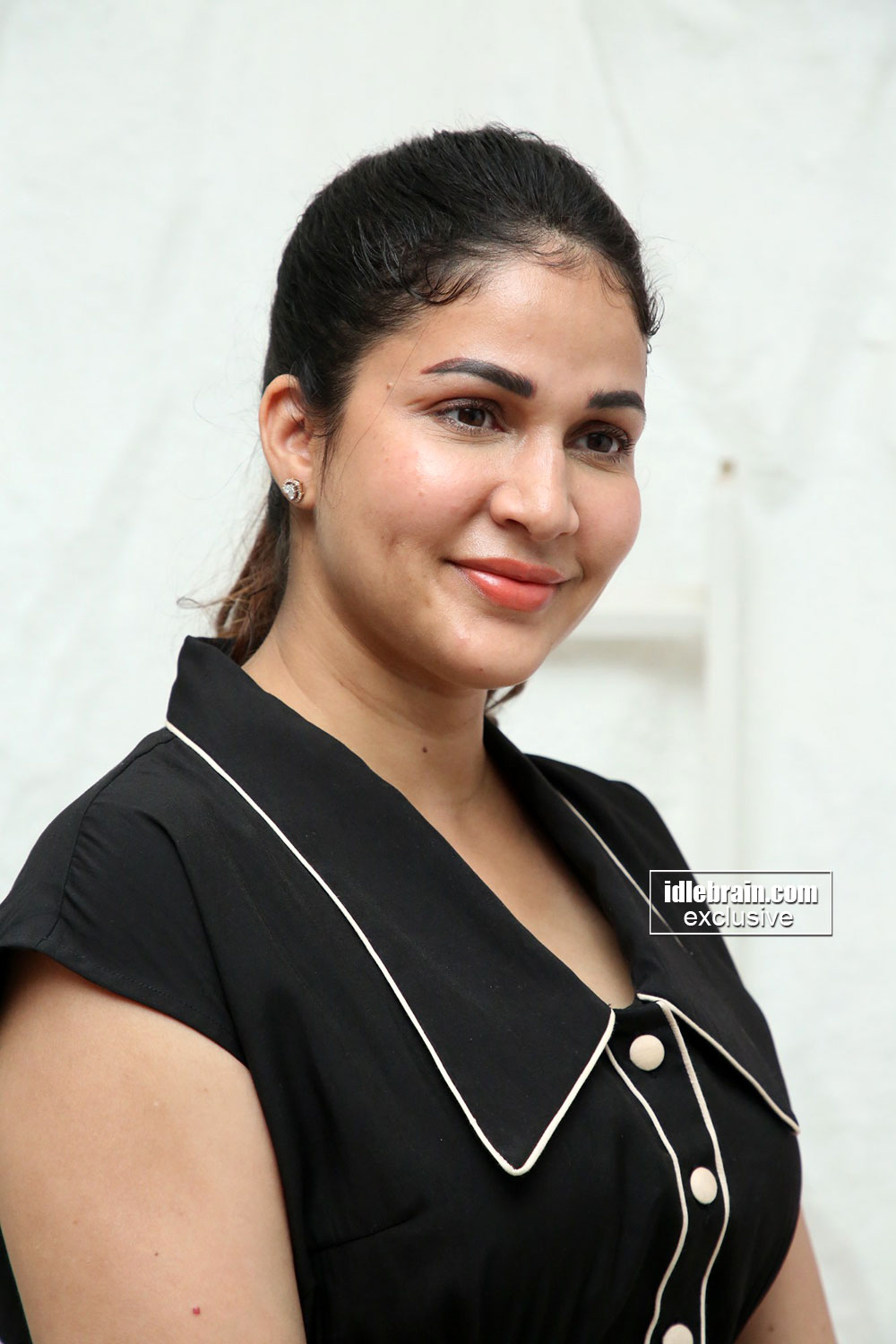 Lavanya (Andala Rakshasi) hot sexy lavanya HD still 16