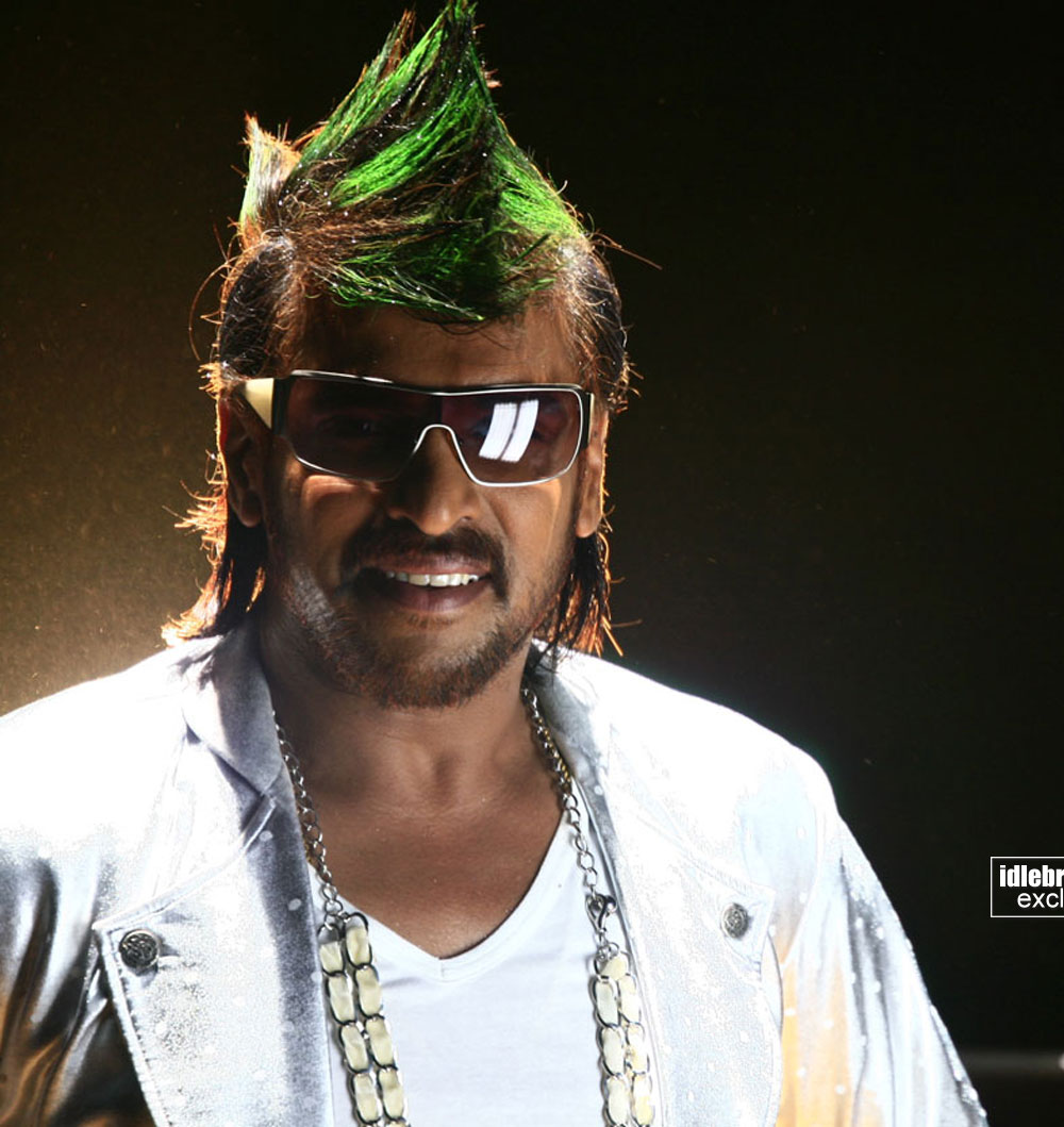 Upendra s no name photo gallery Telugu cinema Upendra Nayanatara