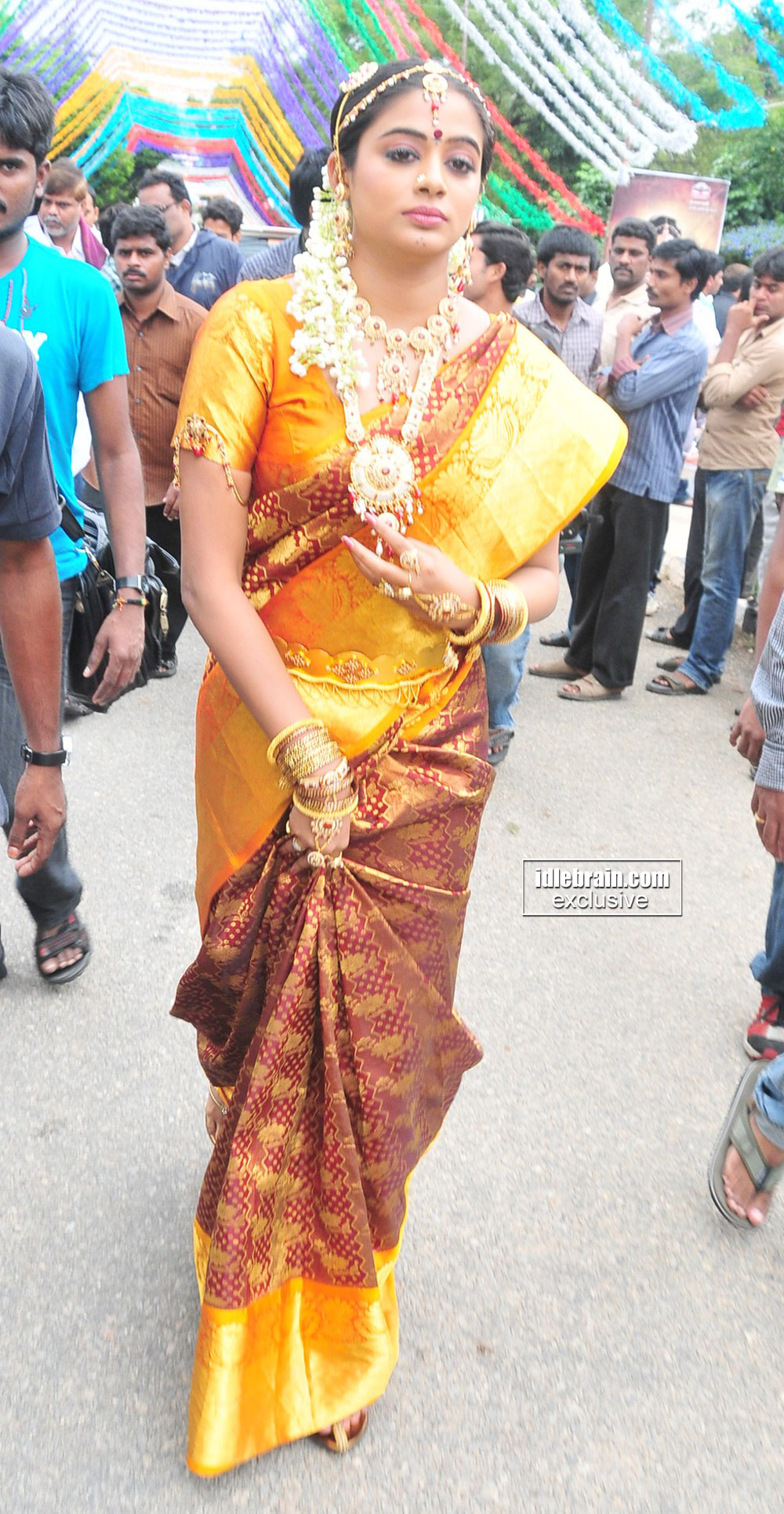 Priyamani hot sexy priyamani HD still 13