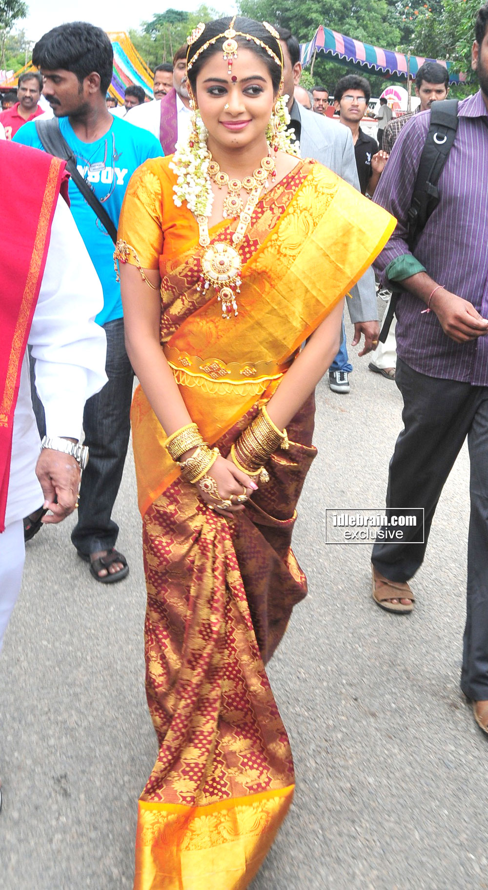 Priyamani hot sexy priyamani HD still 24