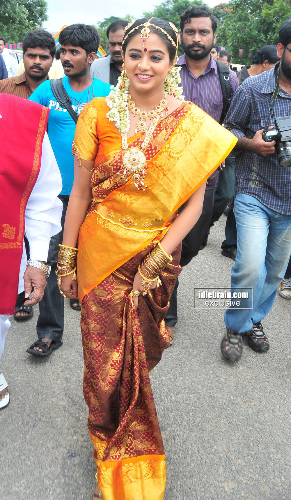 Priyamani hot sexy priyamani HD still 25