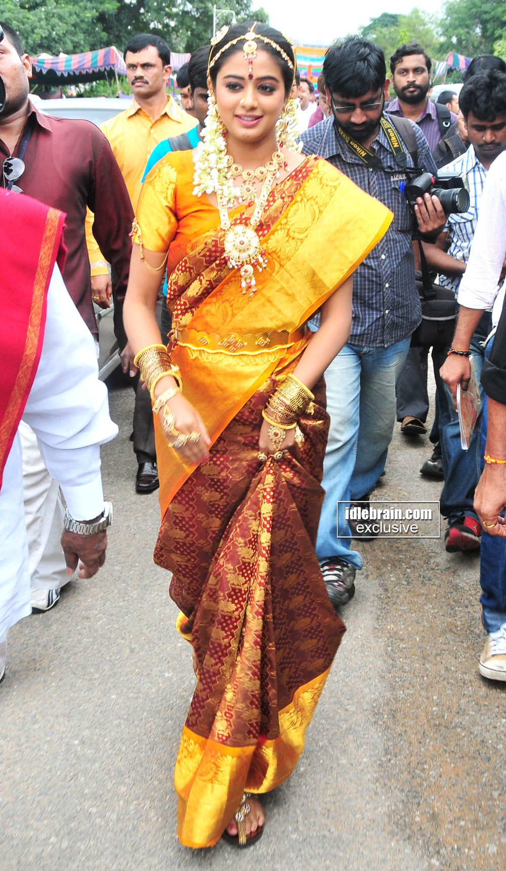 Priyamani hot sexy priyamani HD still 26