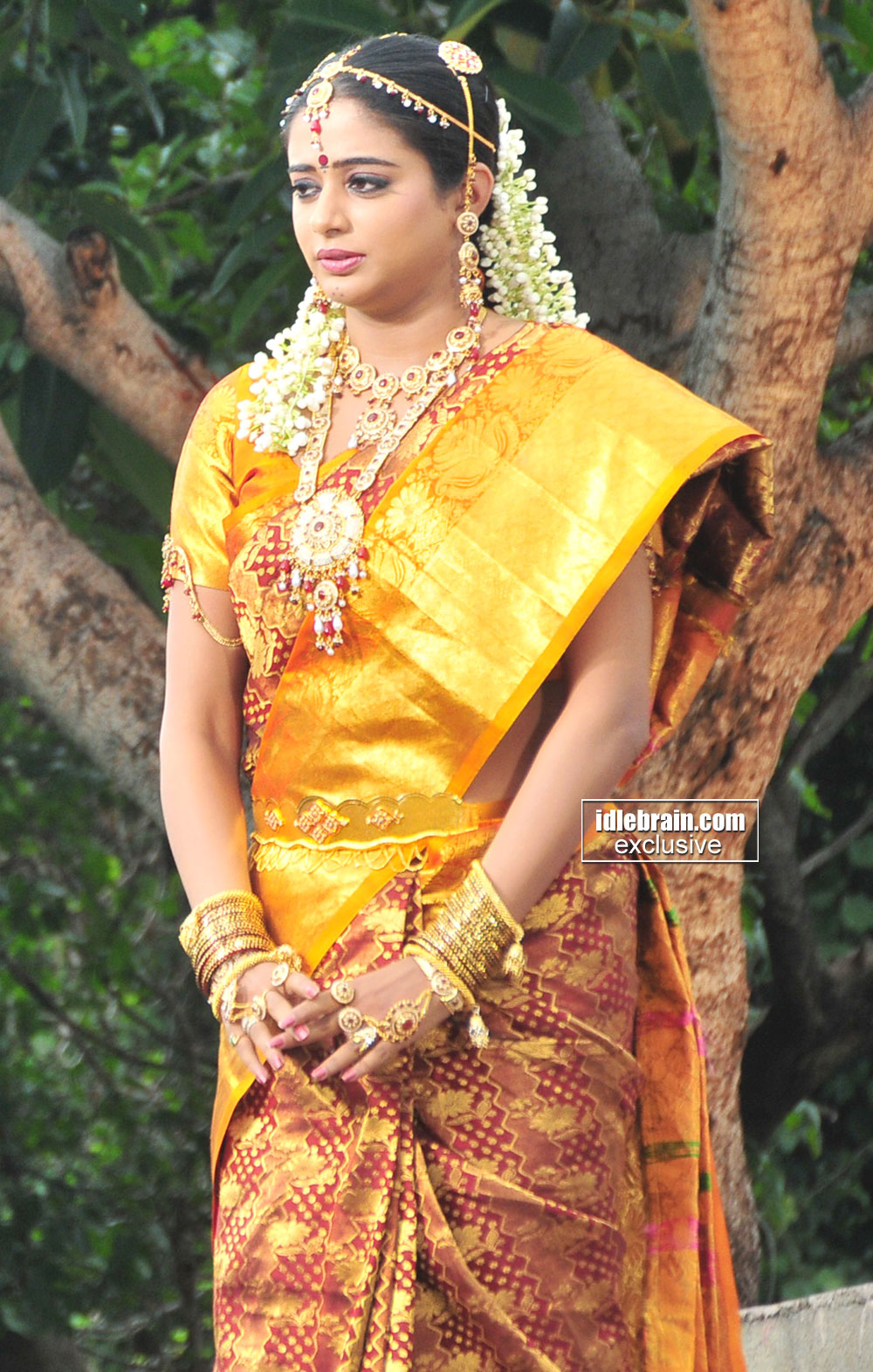 Priyamani hot sexy priyamani HD still 7