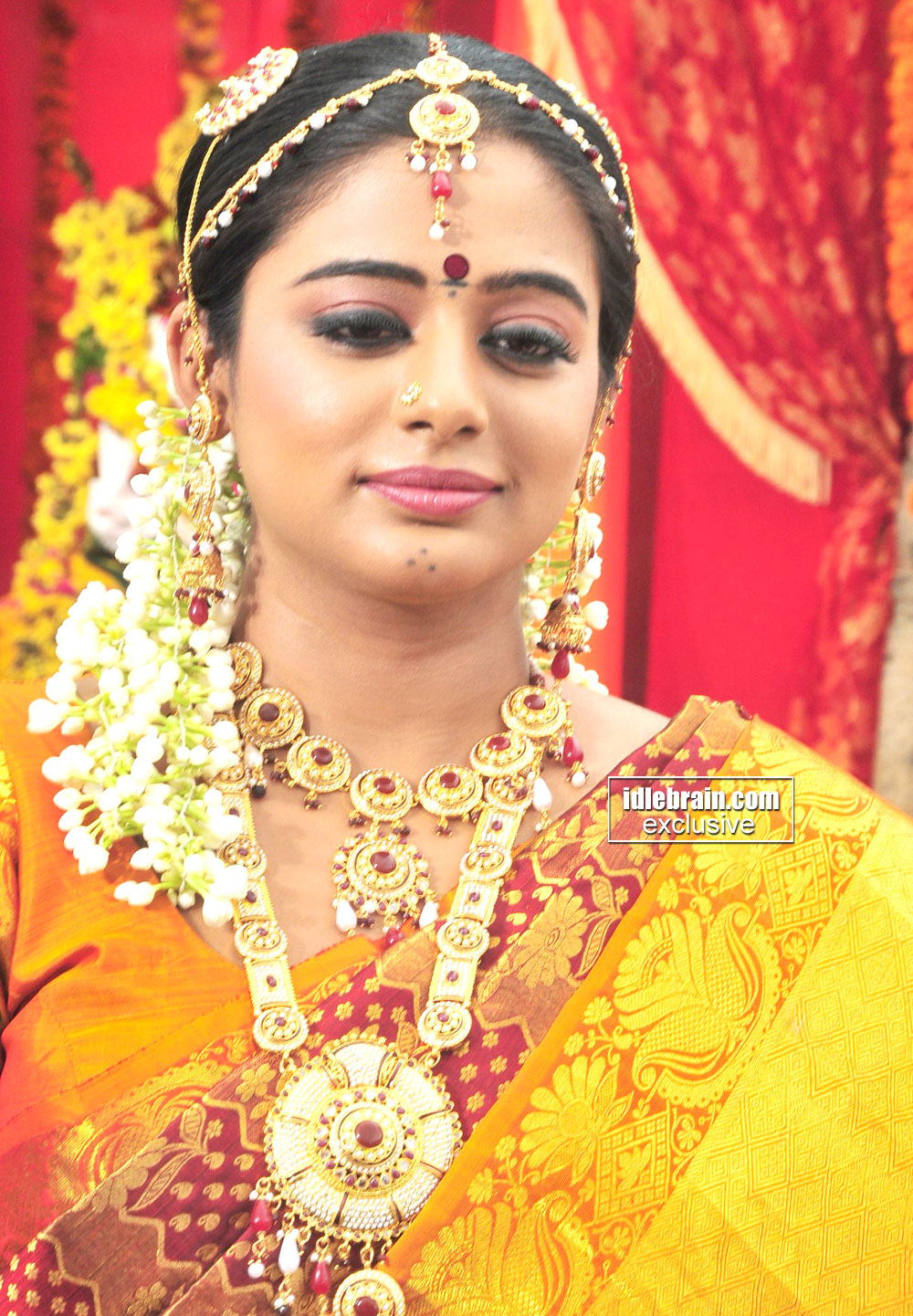 Priyamani hot sexy priyamani HD still 9